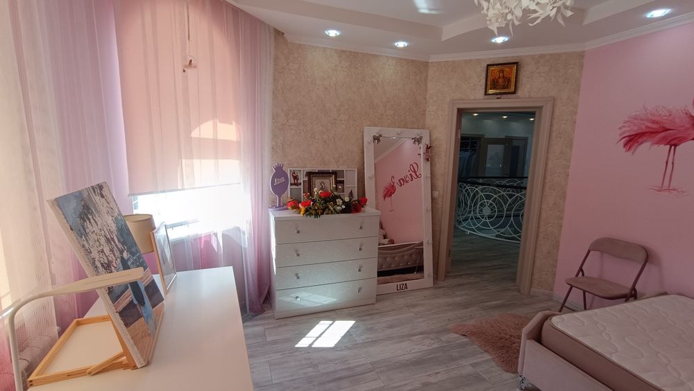 Оренда сучасного будинку 4 км від Кварцу