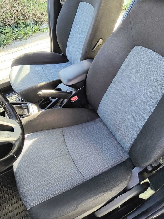 Kia Ceed kombi  1.4 2010r