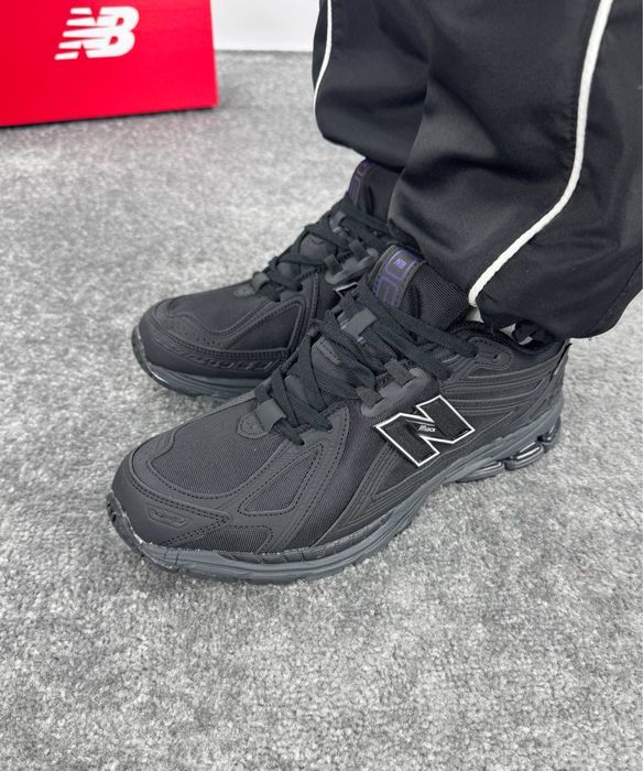 Кросівки New Balance 1906R Black Violet Cordura (41-45)