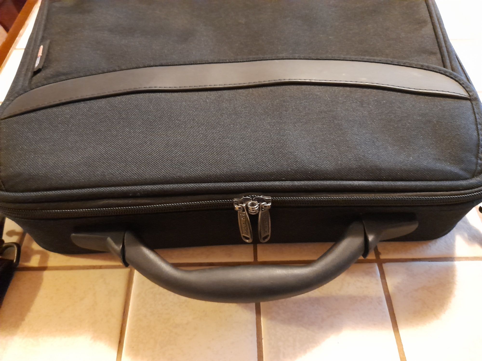 Torba na laptopa