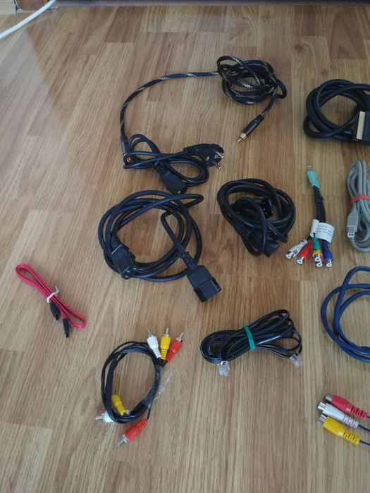 Різні кабелі, інтернет, компютерні, для ups телевізійні, аудіо