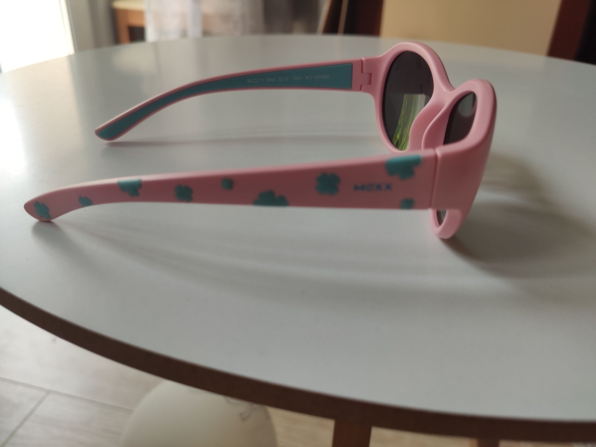 Dziewczęce okulary przeciwsłoneczne Mexx