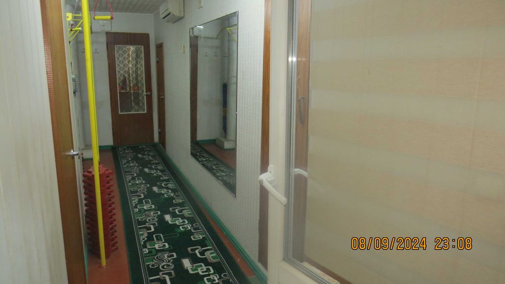 Здається кімнати