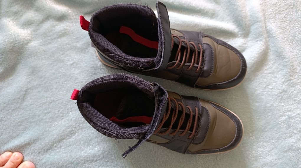 Buty za kostkę Reserved