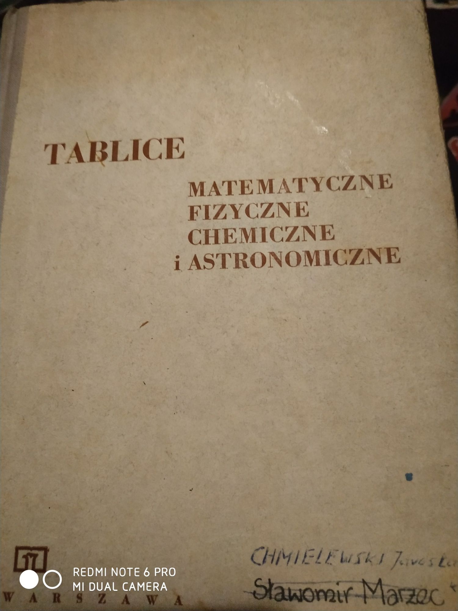 Tablice matematyczne, fizyczne ,chemiczne i astronomiczne. 1974 rok