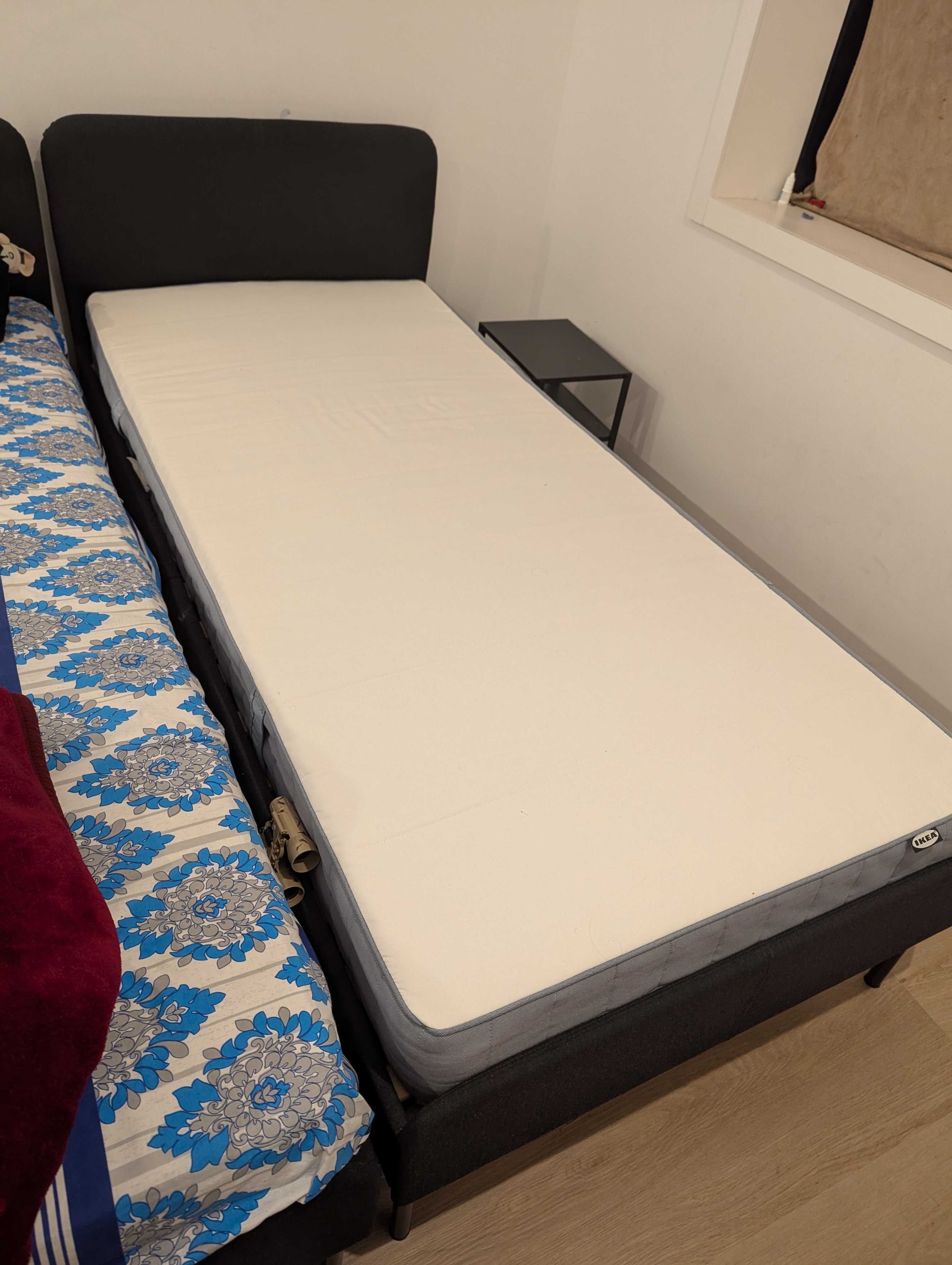 Cama de solteiro IKEA com colchão - usado apenas por alguns meses