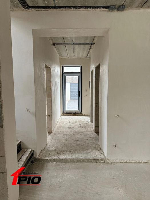 Продам стильний, сучасний будинок