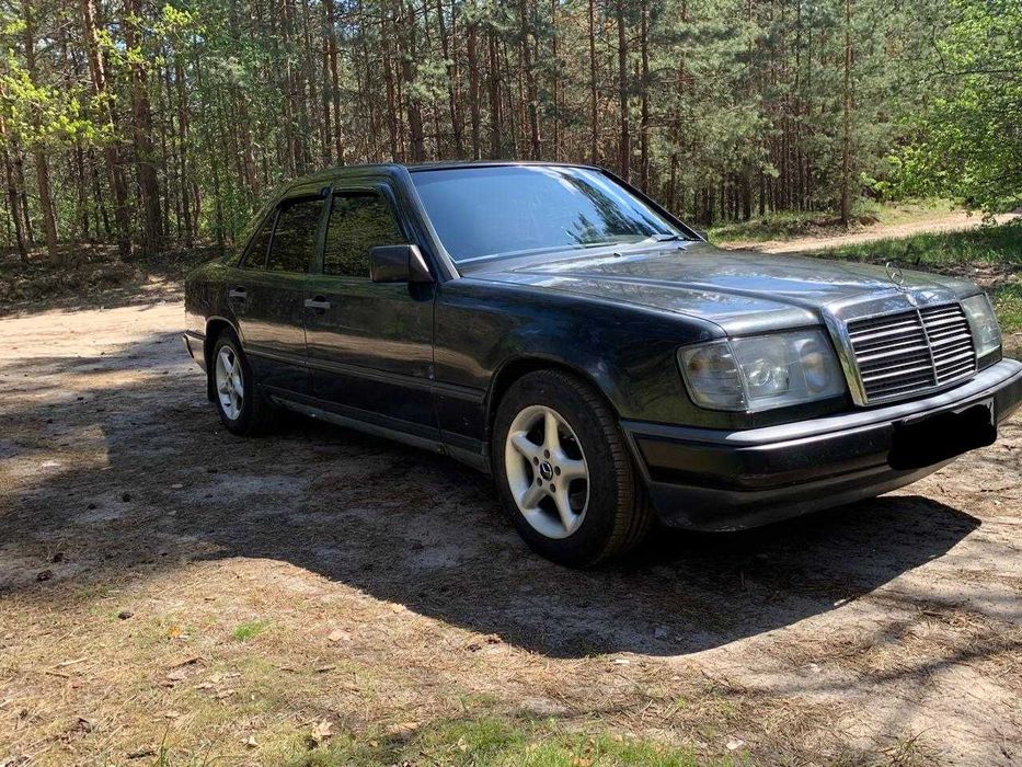 Продам чудовий автомобіль без вкладень. Mercedes w124 e200