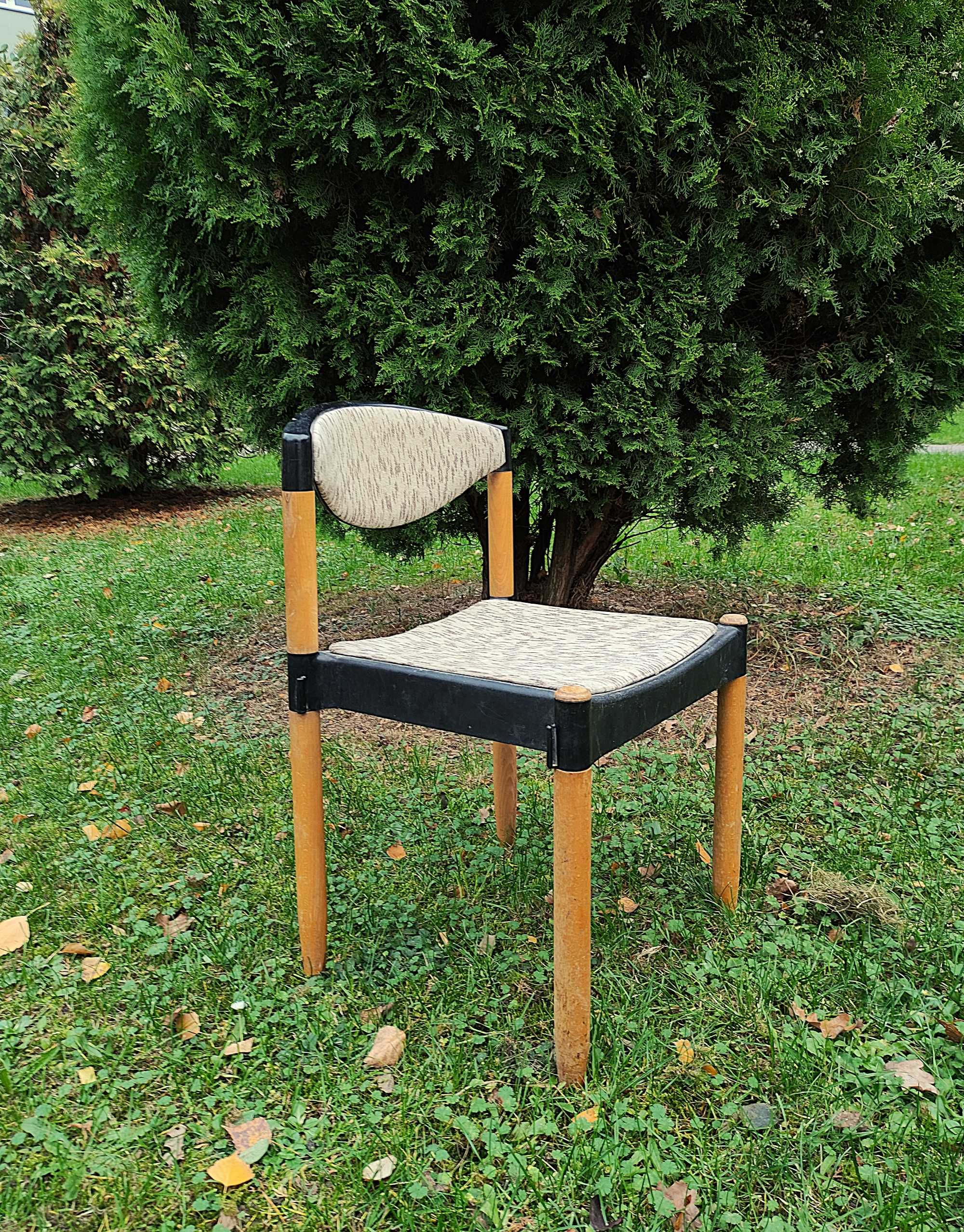 Kreslo drewniane tapicerowane j.Casala Strax