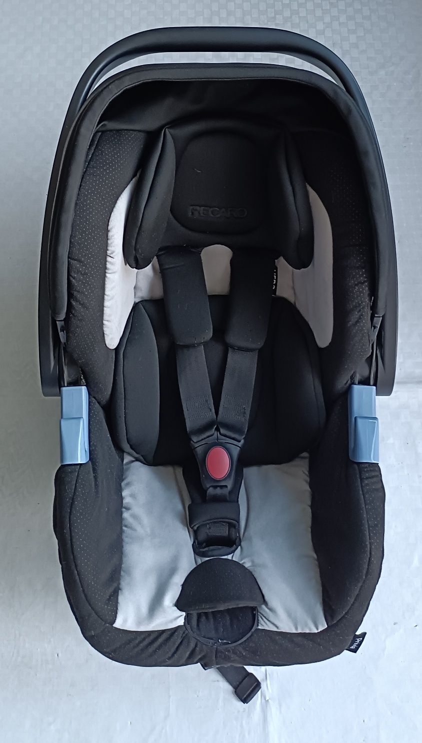 Fotelik samochodowy firmy Recaro Privia 0-13 kg