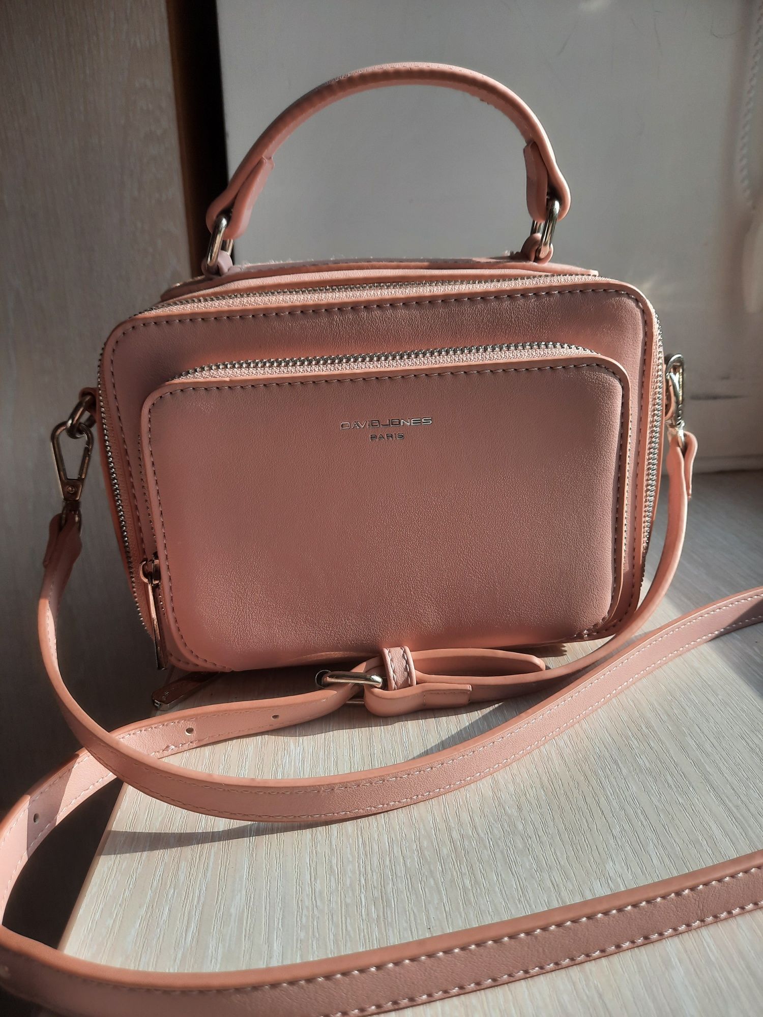 Сумка cross-body David Jones