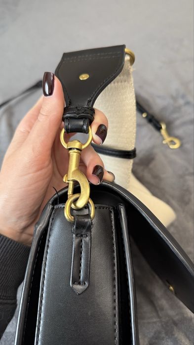 Сумка Zara черная через плече