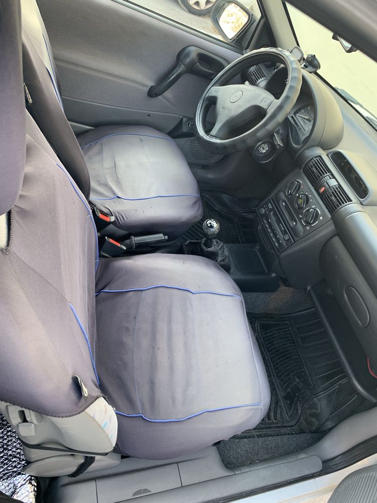 Opel Corsa 1.7 / Motor Isuzu (Diesel / Van)