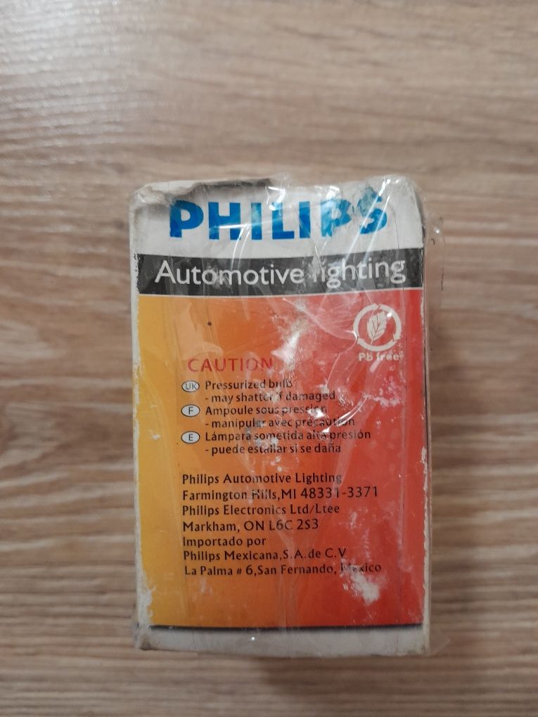 Лампочка Phillips+30% H4 для автомобіля