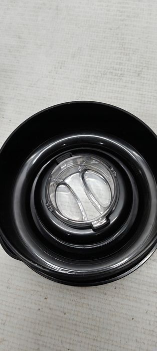 Blender Kielichowy Russell Hobbs 26710 1.5L 750W Technologia