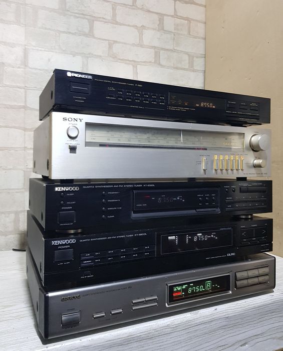 AM/FM стерео тюнер Pioneer/Sony/Onkyo/ Kenwood б/у з Німеччини