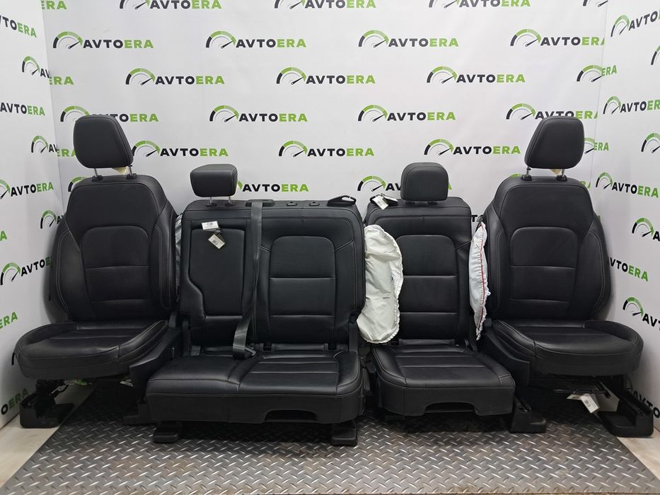 Комплект сидений кожа FORD ESCAPE MK4 20- LJ6Z7864417DF
