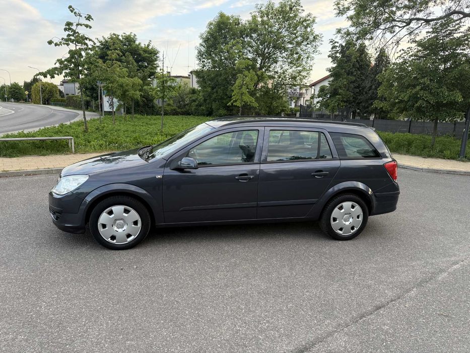 Opel Astra 1.6 benz 105km z Niemiec klima serwis pewna zarejestrowana