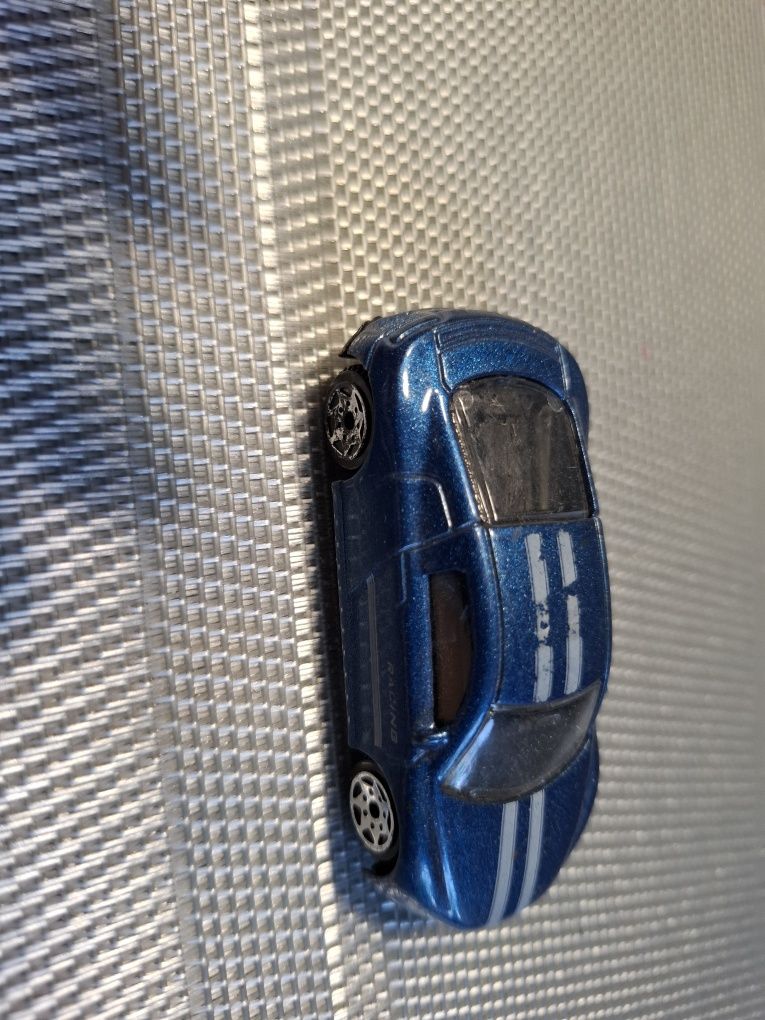 Model samochodu skala 1:64