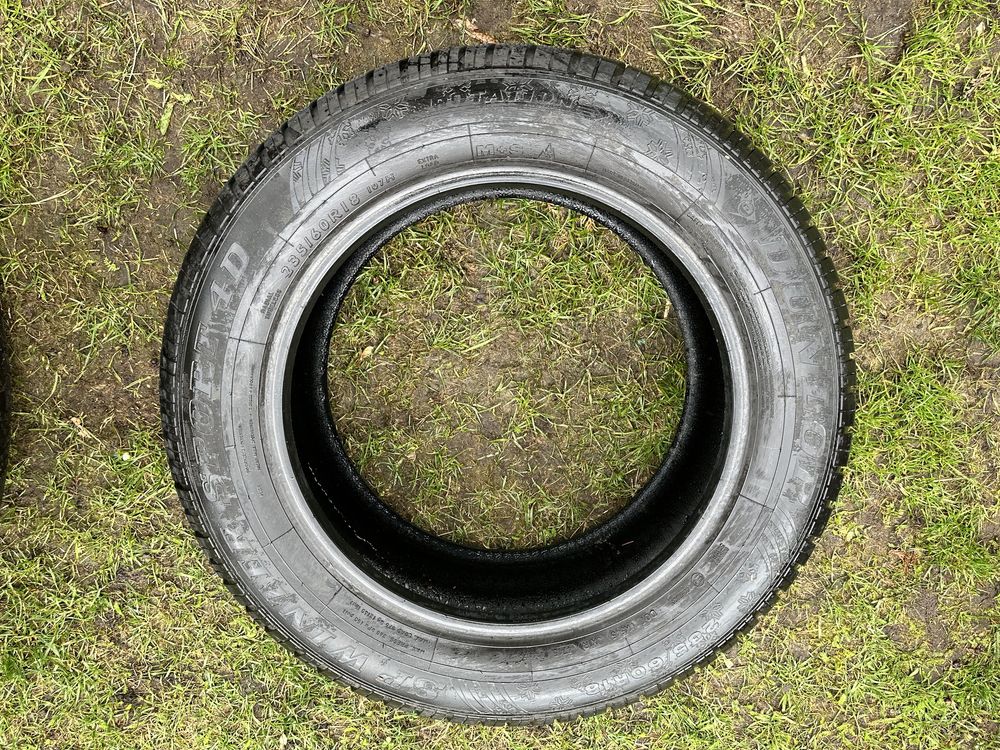 235/60/18 Dunlop