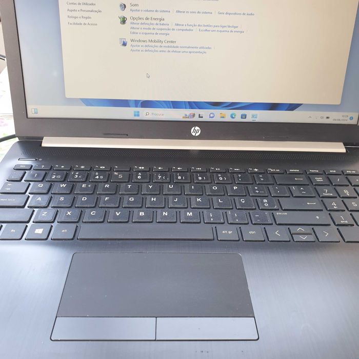 HP 15-DA0057np, display 15.6", processador i5-8250U, 8gb memória