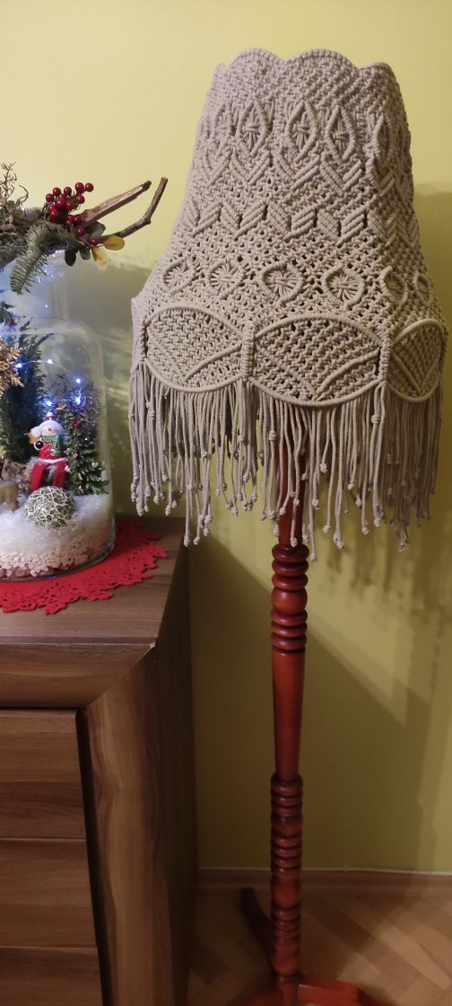 Lampa PRl z abażurem