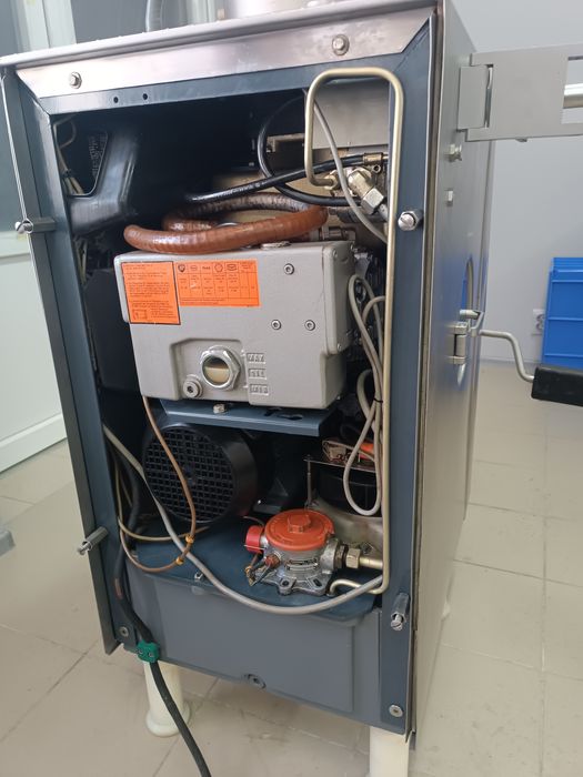 Шприц вакуумний роторний Handtmann vf 50