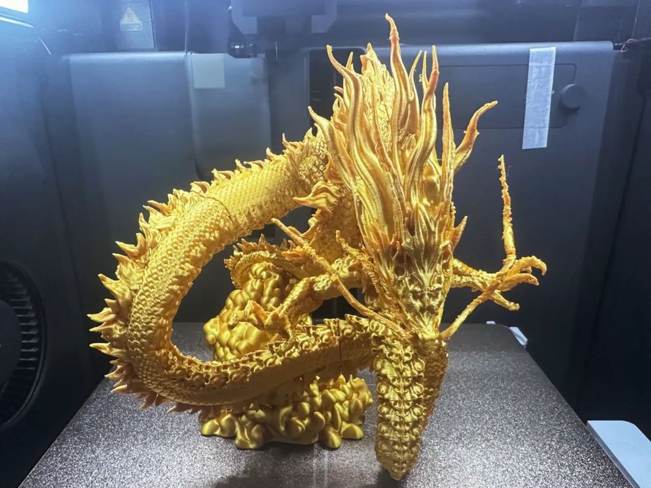 Dragão Chinês Majestoso a Voar