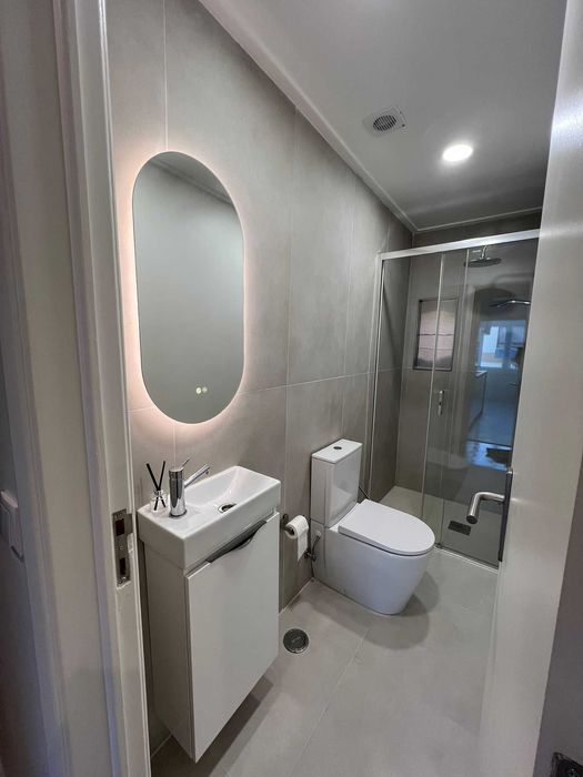 Arrenda-se apartamento T4 Laranjeiro