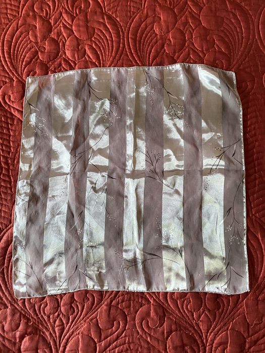 Хустинки на шию ; платки на шею