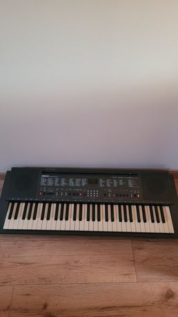 Keyboard Yamaha psr200