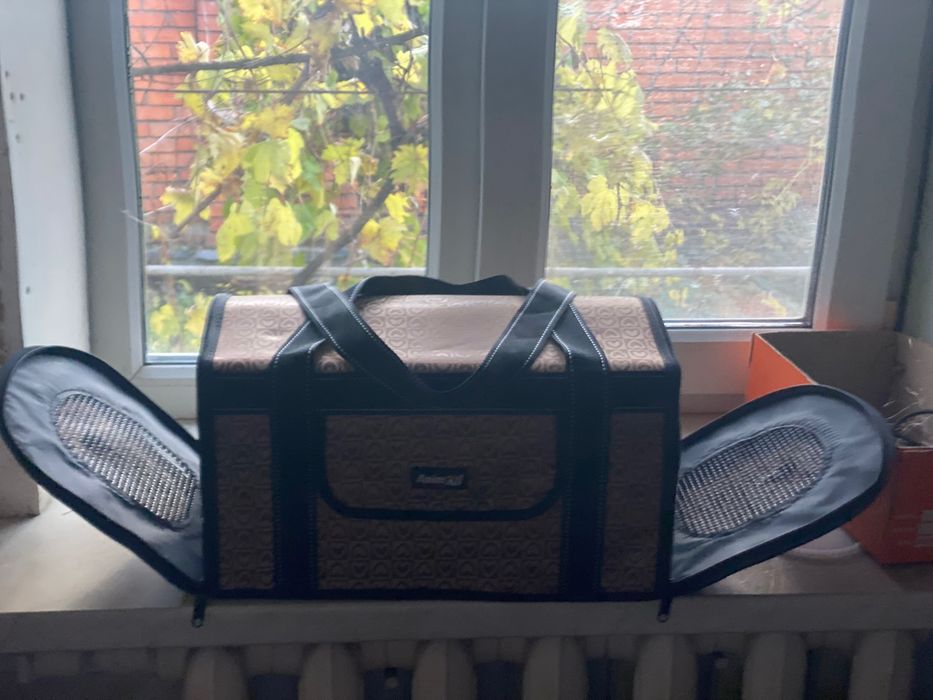 переноска для котиків та маленьких собачок