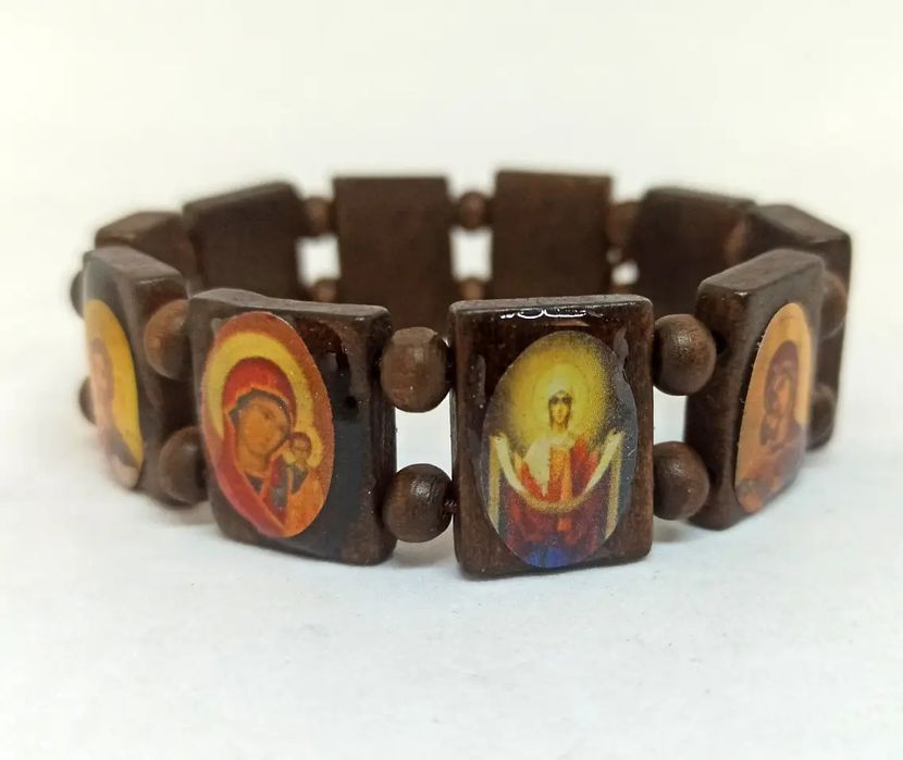 Нові браслети з дерева
