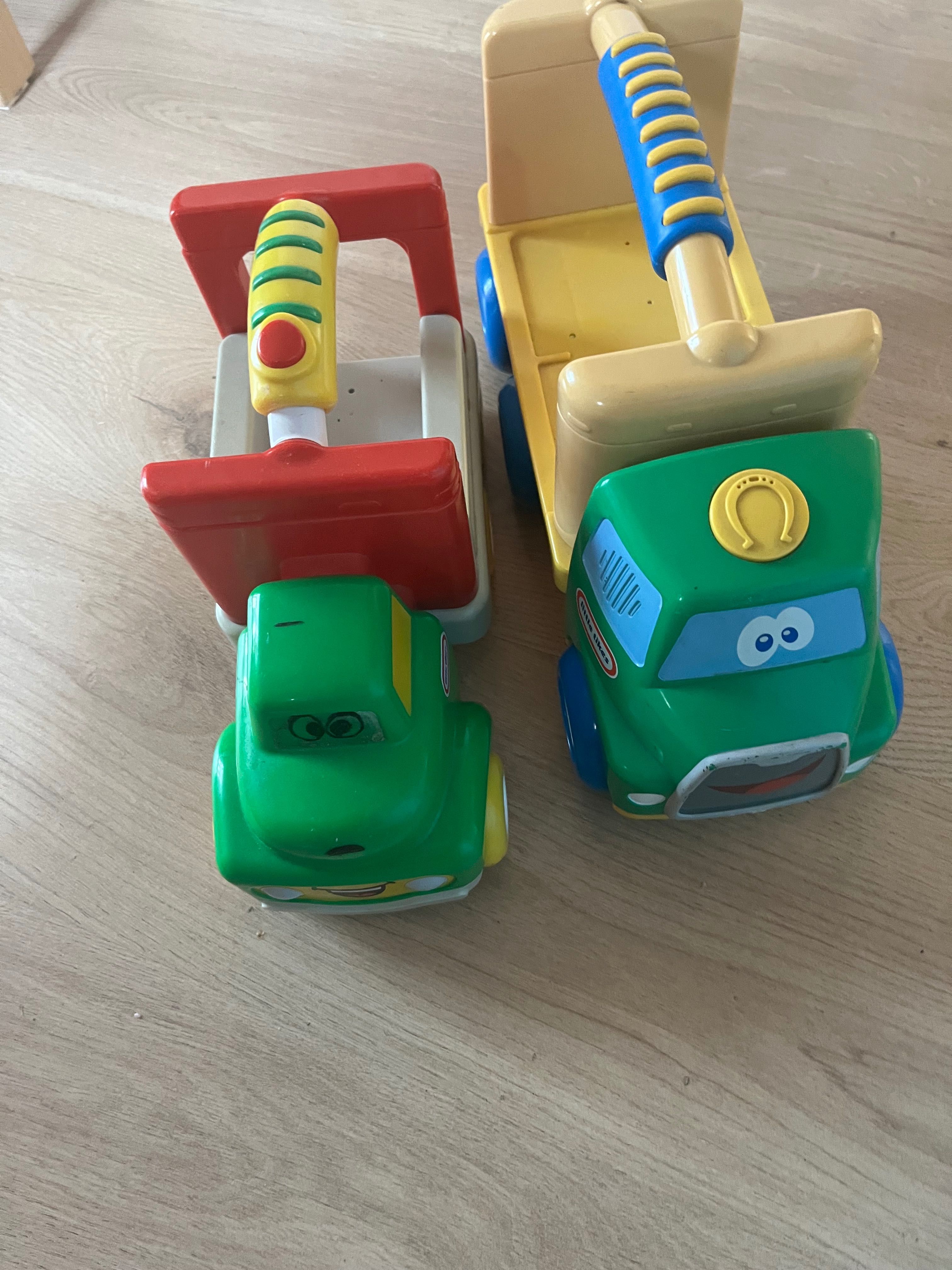 2 samochodziku duże litte tikes