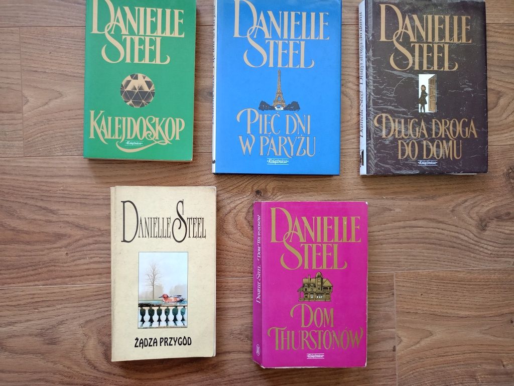 Danielle Steel- paczka książek