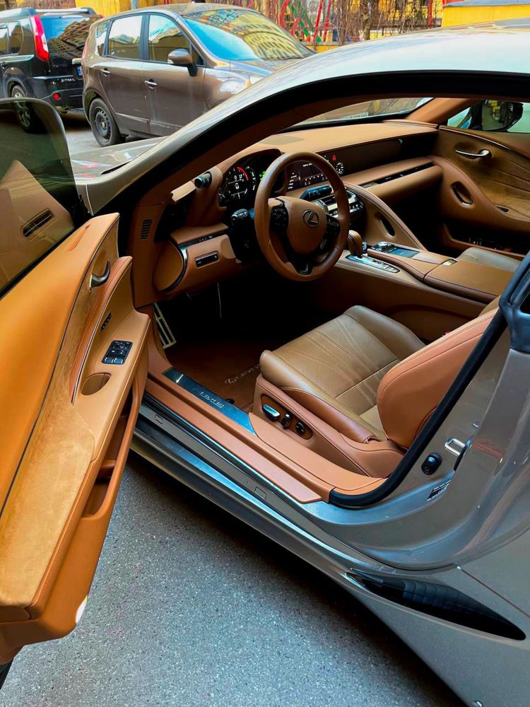 Lexus Lc 500h, єдиний в Україні