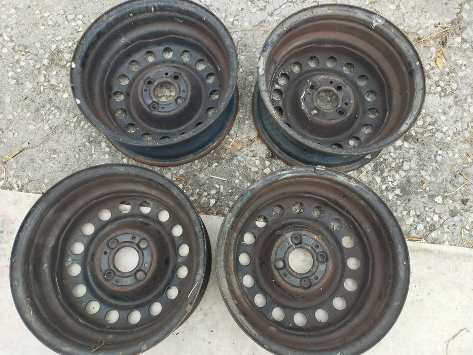 4 jantes 14 em ferro BMW 4 furos 4x100