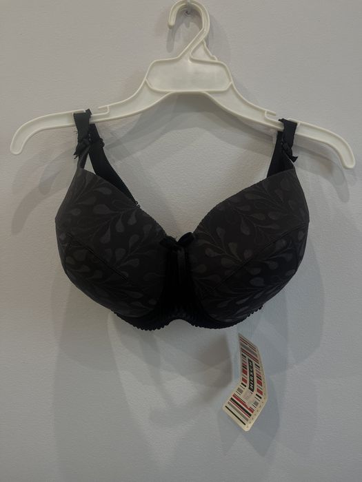 czarny usztywniany biustonosz hirsch 70G