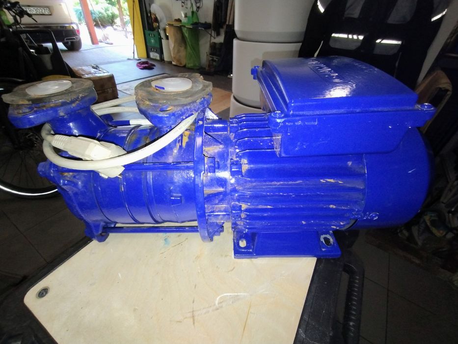 Hydrofor Hydro vacum plus zbiornik 200L