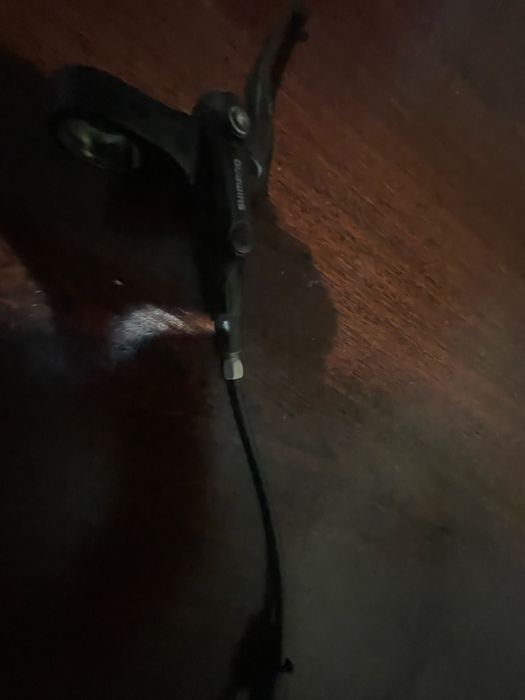 Тормоз передній mt200