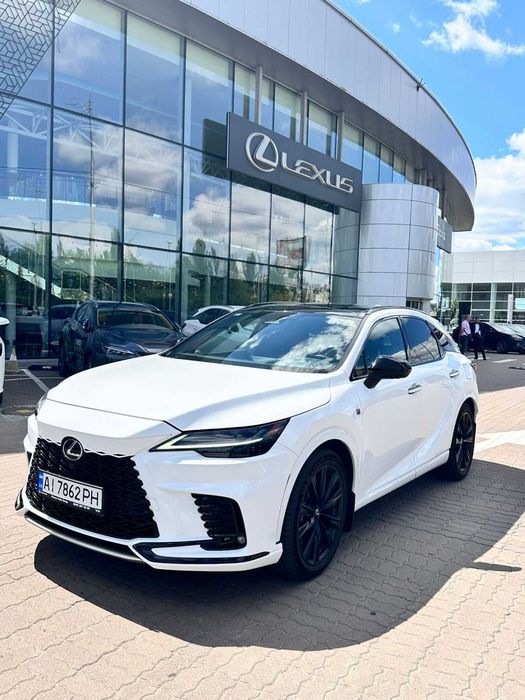 Lexus RX 2023 V покоління • 500h AT (371 к.с.) AWD • F Sport