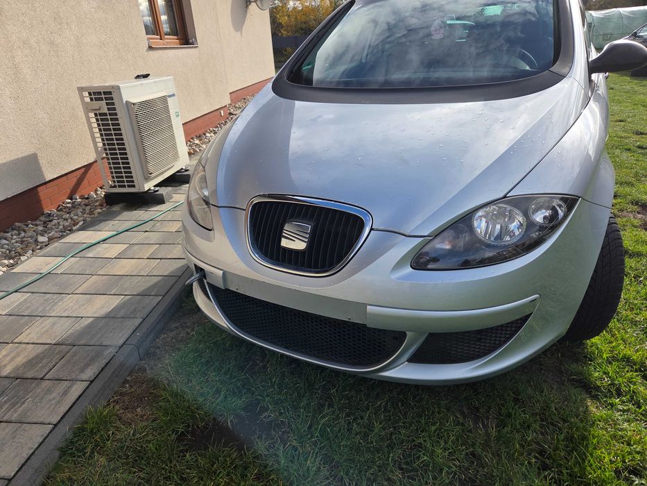 Seat Altea  Maska zderzak Lampy Drzwi  L57Y