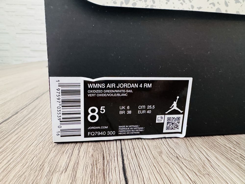 Oryginalne faktura air nike jordan 4 buty 40 gwarancja
