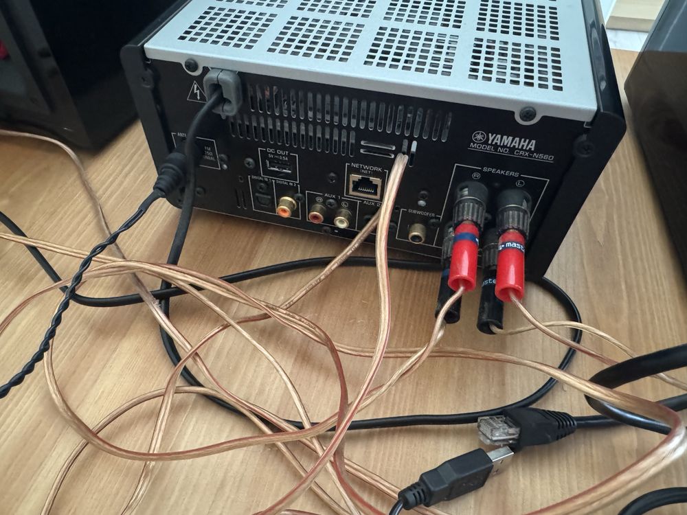 Yamaha CRX-560 + 2x NS-BP182