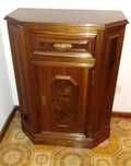 Sapateira Antiga 85x68x37cm em bom estado