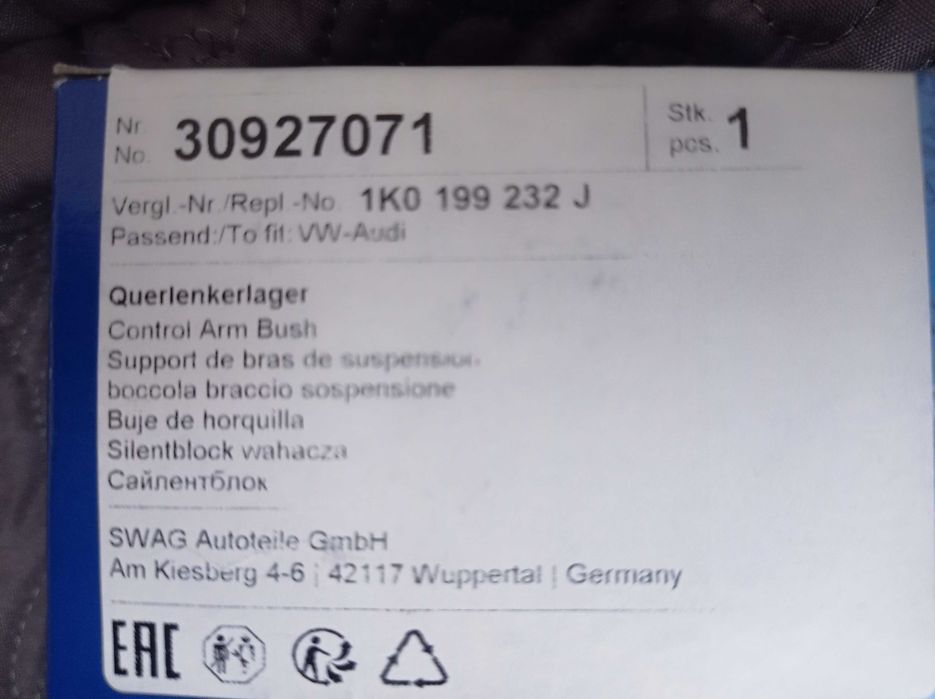 2x Tuleje wahacza SWAG PRZÓD L+P do AUDI, SEAT, SKODA, VW A3, A3 8P