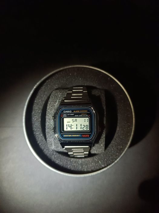 Zegarek casio ..