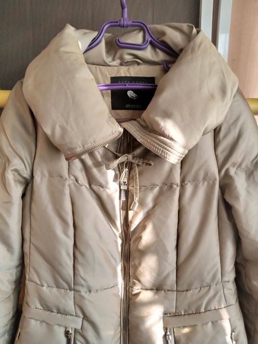 Продам пуховик женский Zara р.м
