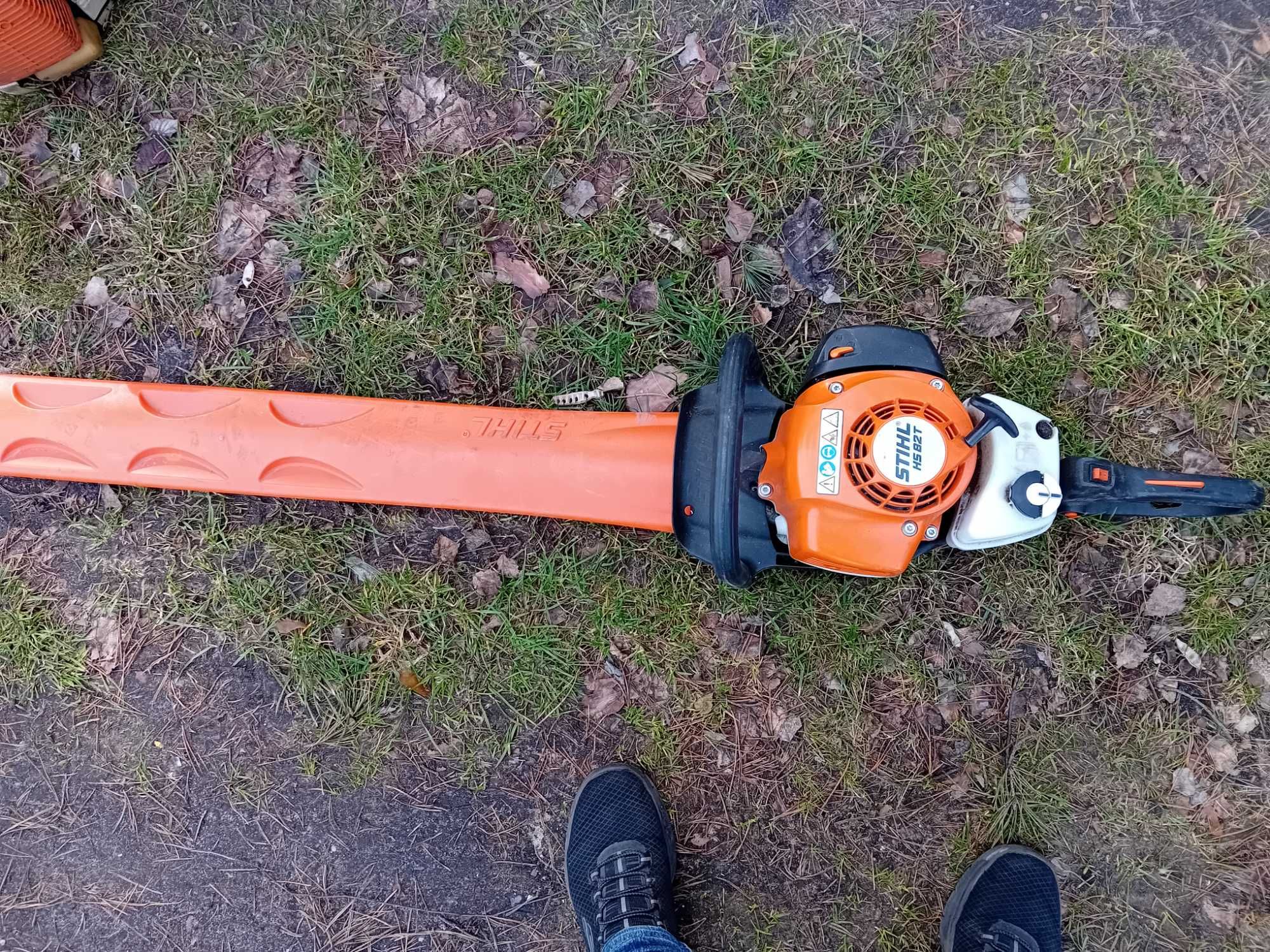 Nożyce spalinowe STIHL HS 82 T