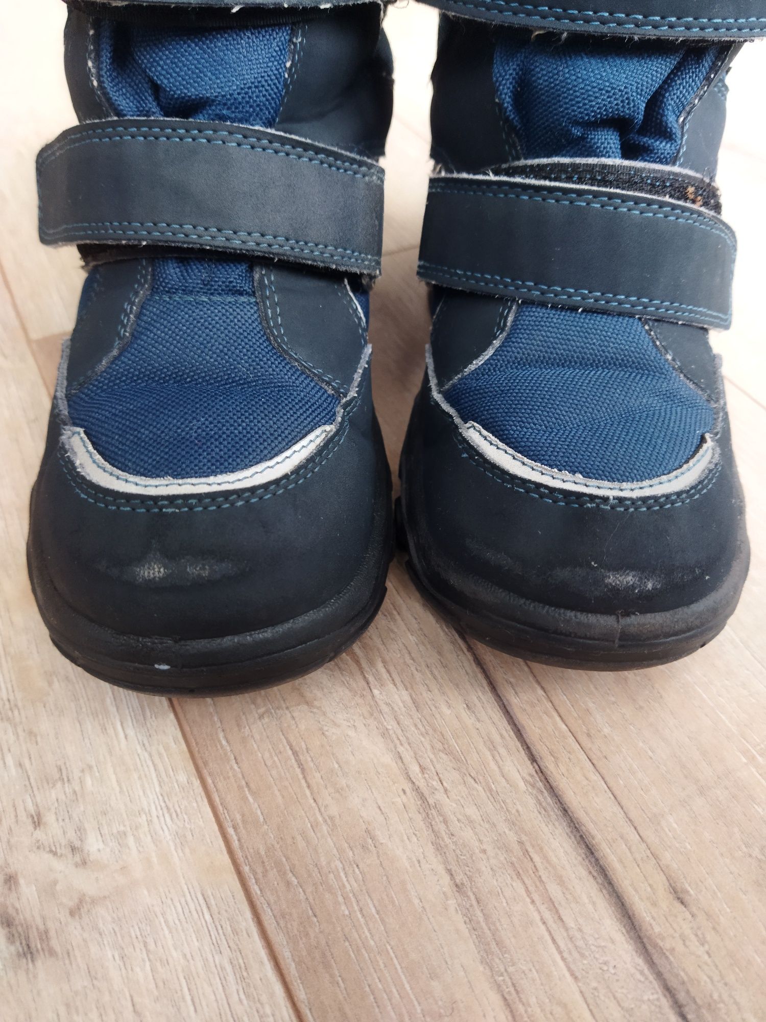 Взуття чобітки дитячі